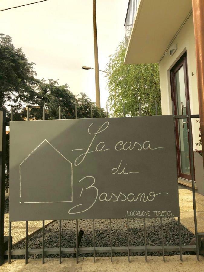 La Casa Di Bassano Apartment Bassano del Grappa Bagian luar foto